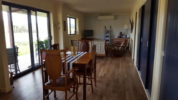 The Wattle Lodge - Holiday Adelaide 40