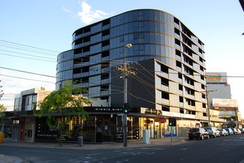 Bayside Towers Serviced Apartments - Holiday Adelaide 0