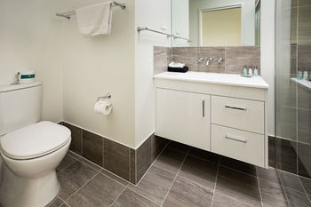 Wallsend Executive Apartments - Holiday Adelaide 4