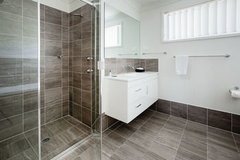 Wallsend Executive Apartments - Holiday Adelaide 6