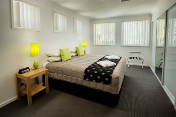 Wallsend Executive Apartments - Holiday Adelaide 17