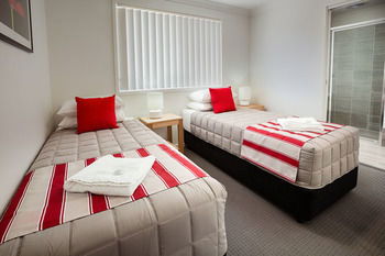 Wallsend Executive Apartments - Holiday Adelaide 19