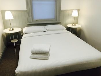 Dalziel Lodge - Holiday Adelaide 8
