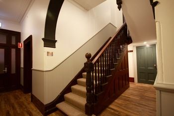 Dalziel Lodge - Holiday Adelaide 18
