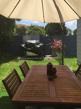 Sydney Executive Garden Villa - Holiday Adelaide 2