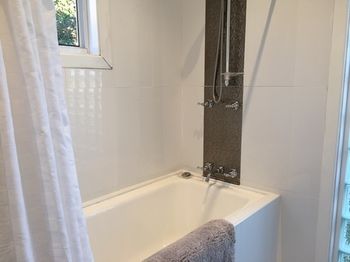 Sydney Executive Garden Villa - Holiday Adelaide 16
