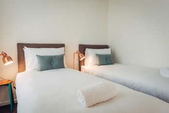 City Edge Box Hill - Holiday Adelaide 7