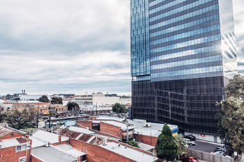 City Edge Box Hill - Holiday Adelaide 21