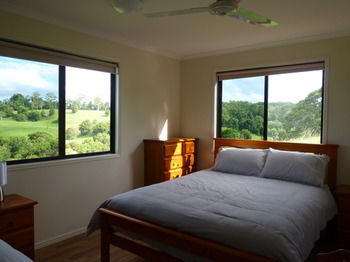 Bellthorpe Stays - Holiday Adelaide 2