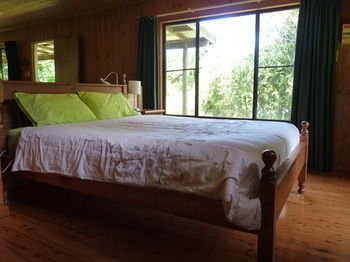 Bellthorpe Stays - Holiday Adelaide 3