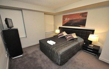 North Sydney 2207 Ber Furnished Apartment - Holiday Adelaide 0