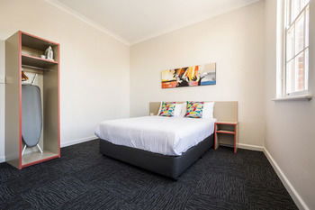 The Granville Hotel - Holiday Adelaide 30