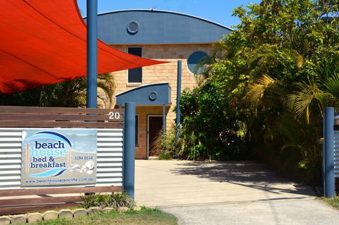 Beach House Redcliffe - Holiday Adelaide 1