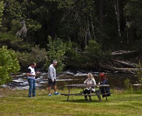 Tyenna River Cottage - Holiday Adelaide 2
