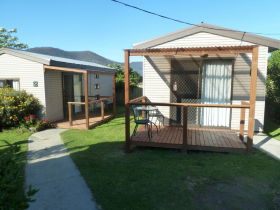 Hobart Cabins And Cottages - Holiday Adelaide 0