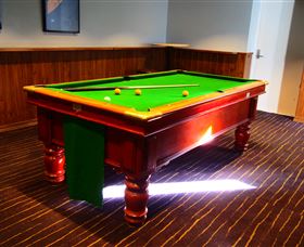 Campbell Town Hotel - Holiday Adelaide 1