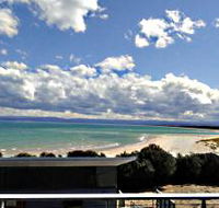 Freycinet Beach Apartments - Holiday Adelaide