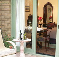 Forlonge Bed  Breakfast - Holiday Adelaide