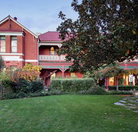 Alzburg Resort Mansfield - Holiday Adelaide