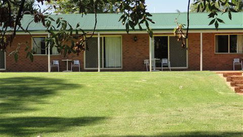 Bullanginya Lodge - Holiday Adelaide 2