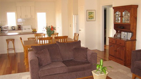 Strath Valley View Bed And Breakfast - Holiday Adelaide 2