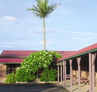 Fernvale Hotel-Motel