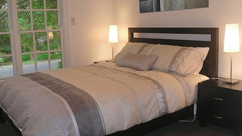 Deanswood Self Contained Accommodation - Holiday Adelaide 0