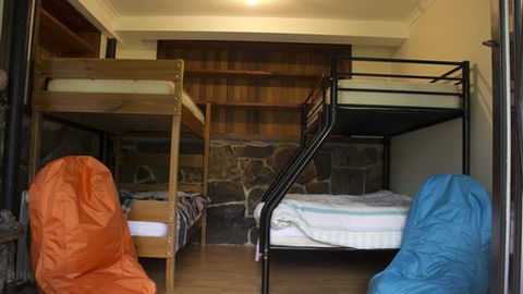 Buller Basecamp Retreat - Holiday Adelaide 7