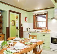 Barwood House Beechworth - Holiday Adelaide