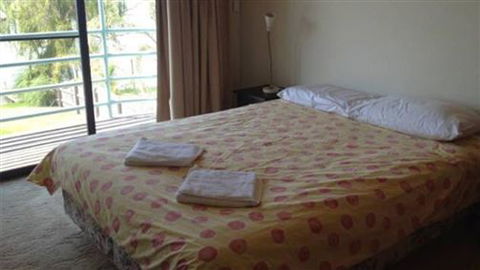 Jacks Villa - Holiday Adelaide 4