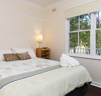 Serenity Halls Gap Nat Park Frontage - Holiday Adelaide
