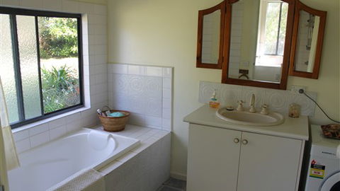 A Haven - Holiday Adelaide 3