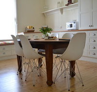 20 Hill Avenue - Holiday Adelaide