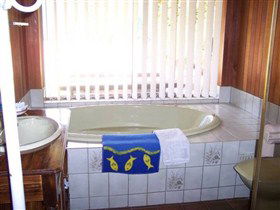 Botts Beach Retreat - Holiday Adelaide 3