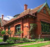 Buxton Manor - George Lowe Esquire Apartment - Holiday Adelaide