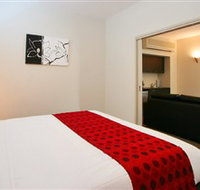 Mawson Lakes Hotel and Function Centre - Holiday Adelaide