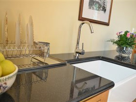 St Marks Church Apartment - Holiday Adelaide 1