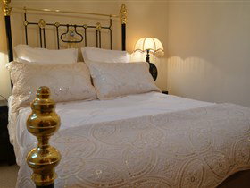 St Marks Church Apartment - Holiday Adelaide 3