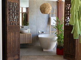 Sticky Rice Villas - Holiday Adelaide 0