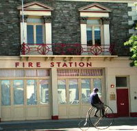 The Fire Station Inn - Fire Engine Suite - Holiday Adelaide