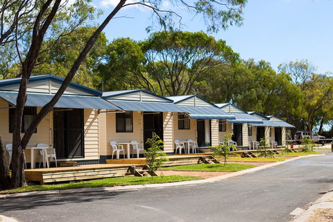 Amblin Holiday Park - Holiday Adelaide 0