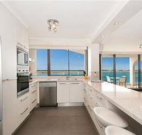 Beaconlea Tower Apartments - Holiday Adelaide