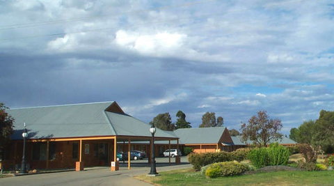 Bishop's Lodge Motor Inn - Holiday Adelaide 0