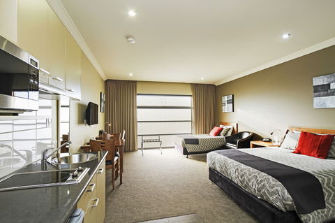 Bridges On Argyle Motel & Serviced Apartments - Holiday Adelaide 6