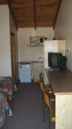 Burke & Wills Menindee Motel - Holiday Adelaide 0