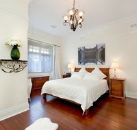 Petite Chalet - Holiday Adelaide