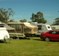 Crocodile Caravan   Camping Park - Holiday Adelaide