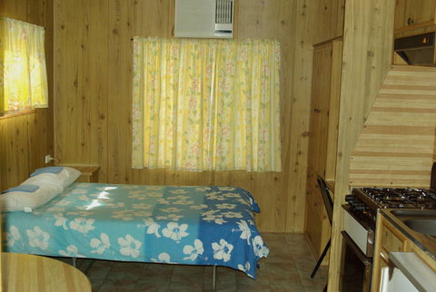 Crocodile Caravan  & Camping Park - Holiday Adelaide 3