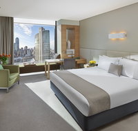 Crown Promenade Melbourne - Holiday Adelaide