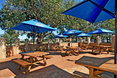 Drakesbrook Hotel - Holiday Adelaide 1